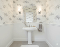 Ophelia FJ100100 - Mayflower Wallpaper